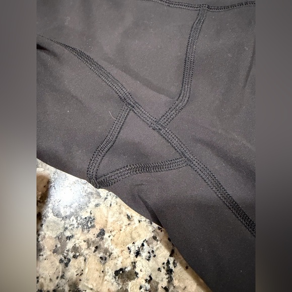 Lululemon Athletica Black Activewear Leggings - Picture 3 of 9